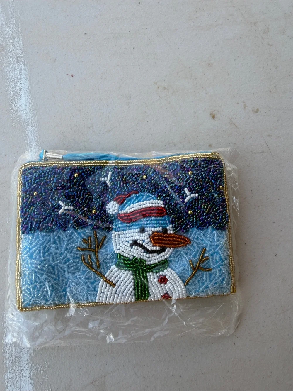 NWT Ermo Hand-Beaded Snowman Zip Pouch